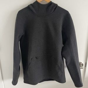 Lululemon men’s grey hoodie